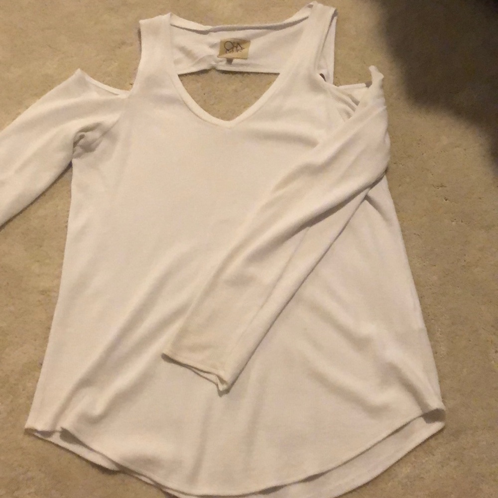 long sleeve white CHASER top